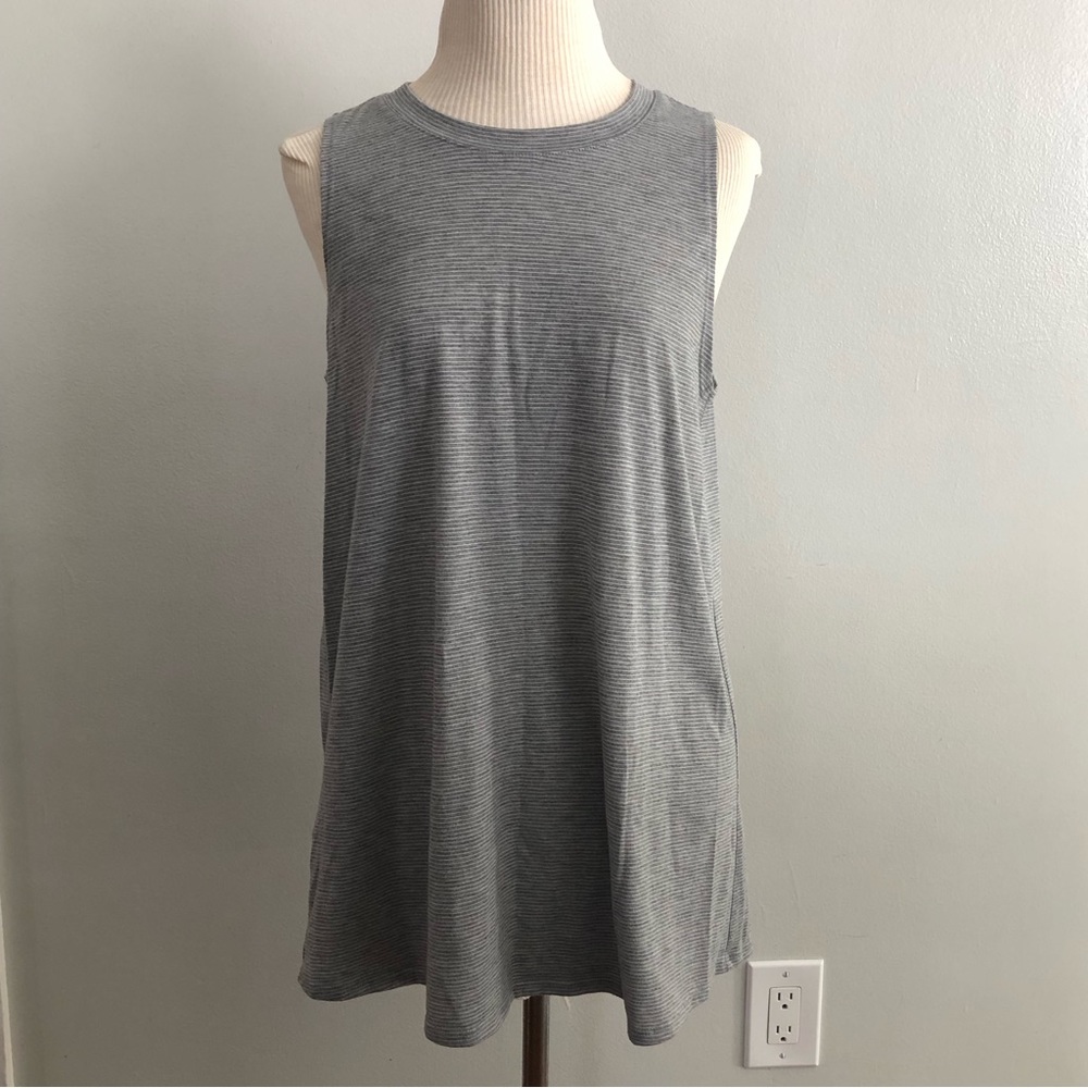 BCBGeneration Split Back Tank Heather Gray Size S